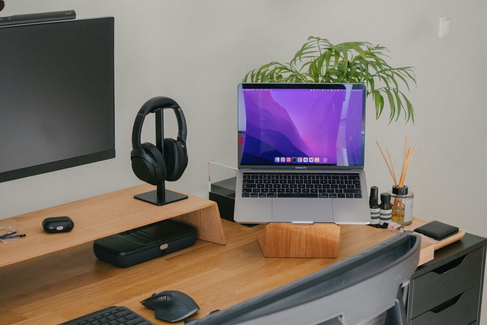 How Startup Technology Decisions Should Change by Stage